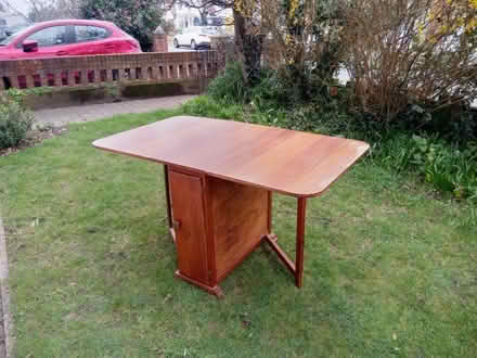 Photo of free Gate leg table (IP4) #1