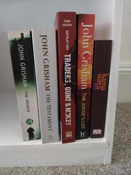 Photo of free Books 📚 (Polwarth EH11) #1
