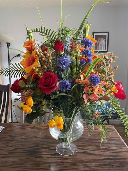 Photo of free Floral Centerpiece (NW Littleton / SW Lakewood) #2