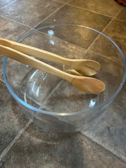 Photo of free Glass bowl and salad servers (Tettenhall) #1