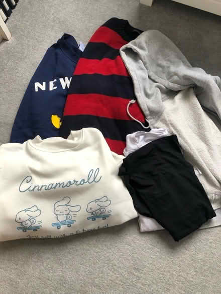 Photo of free Tween books and clothes (East dulwich) #2