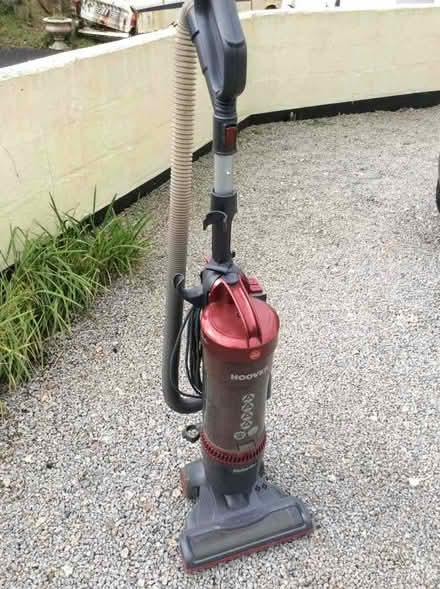 Photo of free Hoover with just attachment hose working (Madron TR20) #1