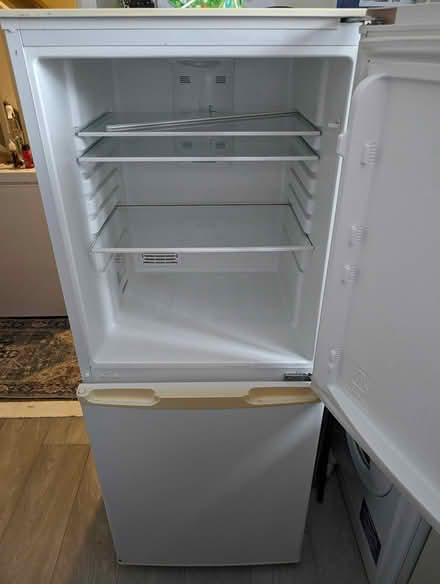 Photo of free 60/40 White Frigidaire Fridge Freezer (CT16) #3