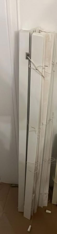 Photo of free Various Hillary Blinds (Langdon hills) #4