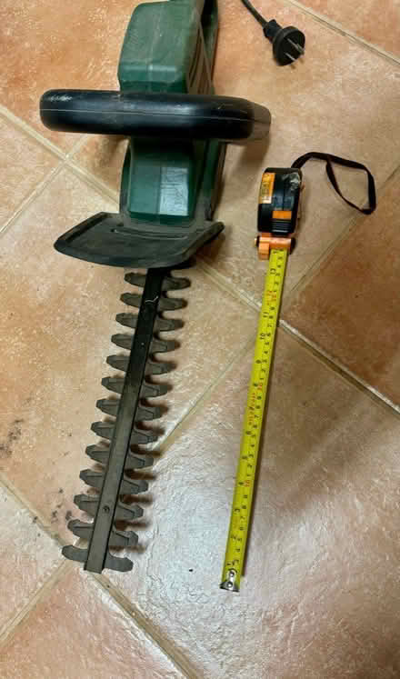Photo of free Garden Trimmer 240v (Bayside) #3