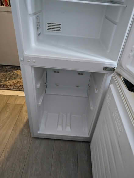 Photo of free 60/40 White Frigidaire Fridge Freezer (CT16) #1