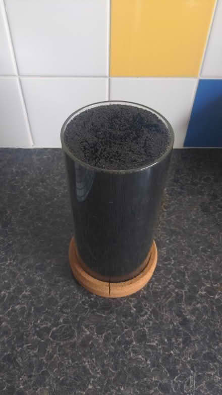 Photo of free IKEA knife block (Springfield CM1) #1