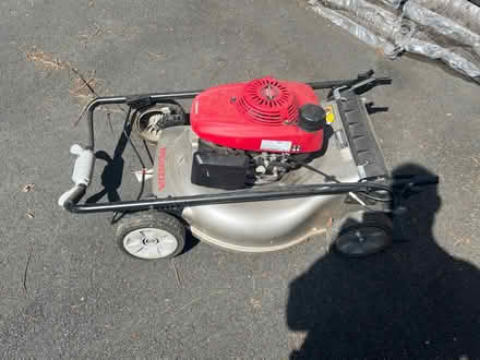Photo of free Honda mower (McLean) #1