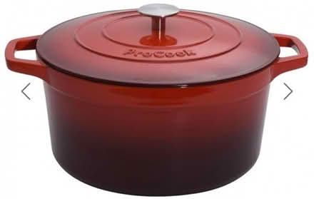 Photo of Cast Iron Pot (Devonshire Quarter S3) #1