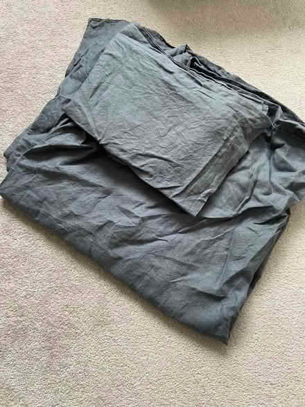 Photo of free John Lewis King Size Duvet Cover and Pillow Cases (New Marston OX3) #3