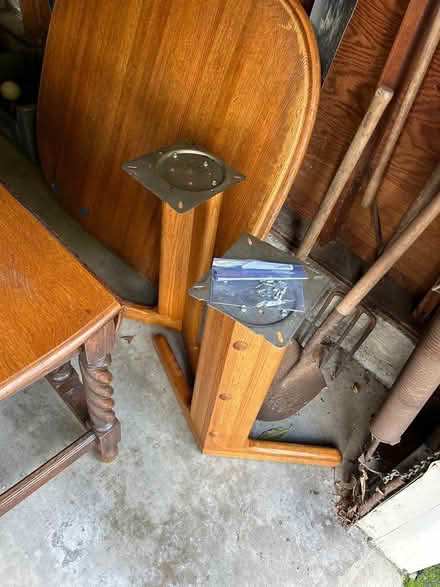 Photo of free Table with 2 leaves (Atherton) #4