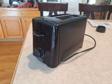 Photo of free Single slice toaster (Naperville) #1