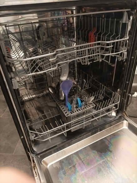Photo of free Dishwasher (CV33) #2