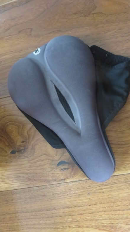 Photo of free Black Bike saddle cover for adult bike (Risinghurst OX3) #1