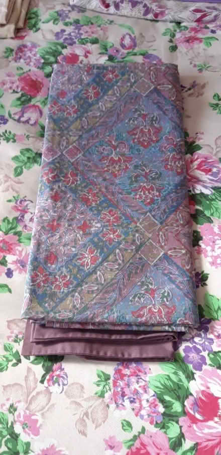 Photo of free Double Duvet Covers & Pillowcases (Waterlooville PO8) #4