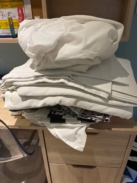 Photo of free Various Sheets and Bedding (KT7) #1