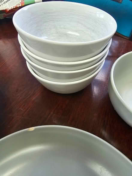 Photo of free dishes and bowls (Yarnton OX5) #4