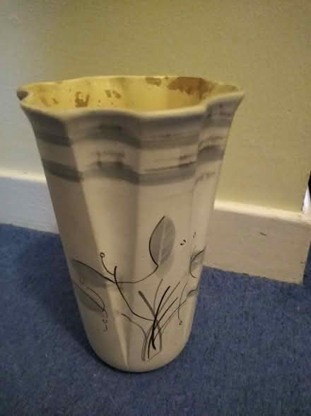 Photo of free Painted vase (Canonmills EH3) #1