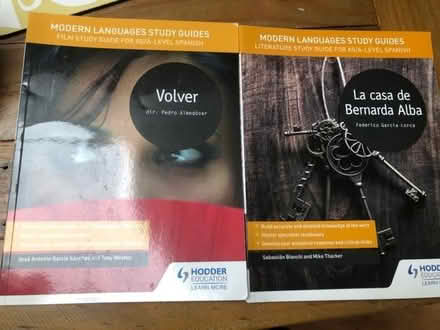 Photo of free A Level Spanish study guides (Whitton TW3) #1