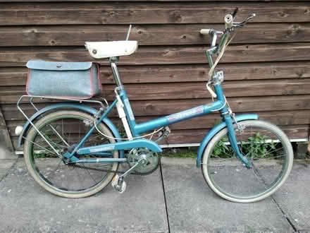 Photo of Adult bicycles for refugees and asylum seekers (Howey LD1) #1