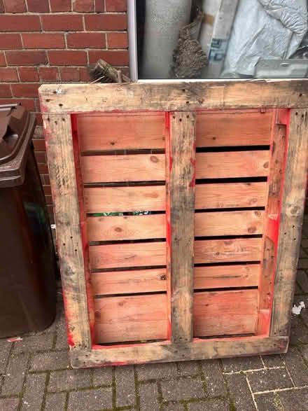 Photo of free Large Pallet (Gosforth NE3) #1