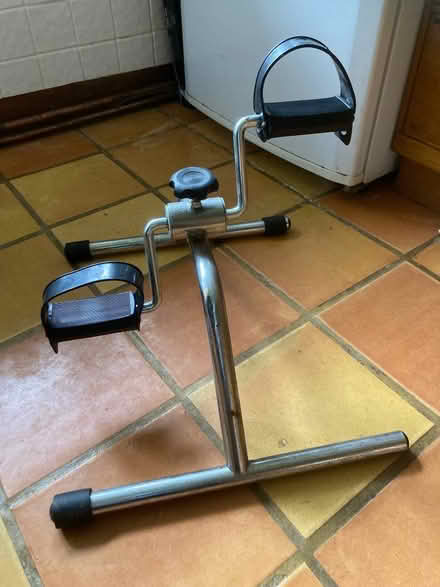 Photo of free Pedal exerciser (Pharisee Green CM6) #1