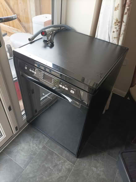 Photo of free Dishwasher (CV33) #1