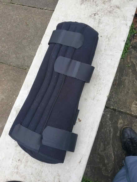 Photo of free Knee brace (N5, clissold park) #2