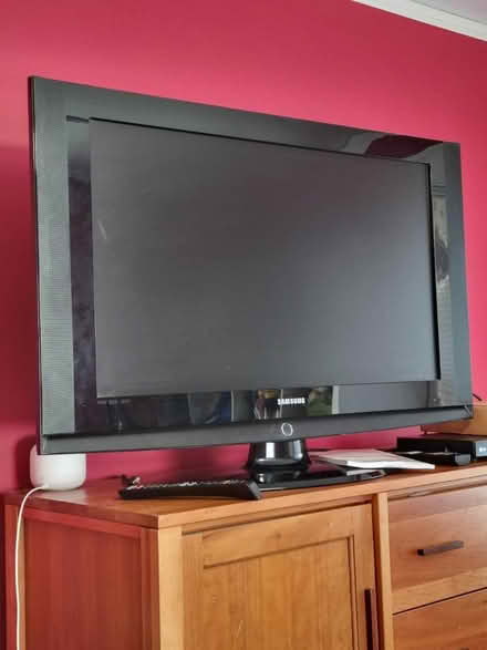Photo of free Samsung 42" TV (Arlington MA) #1