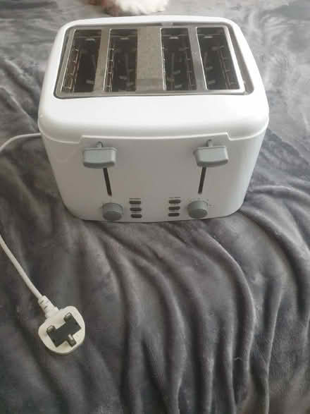 Photo of free Cookbooks four slice toaster working order (Thurlton NR14) #1