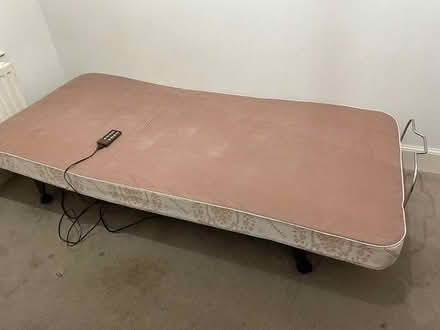 Photo of free Adjustable single bed (no mattress) (Sidcup DA15) #4