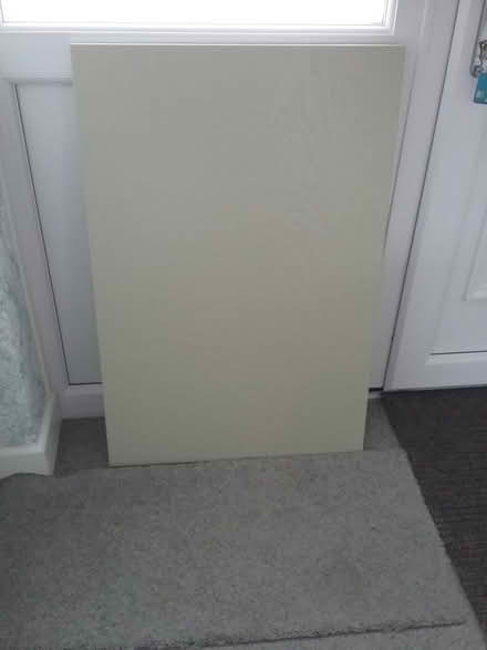 Photo of free decor end kitchen cabinet panel (Martin's Heron RG12) #3