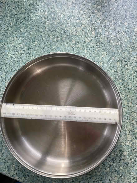 Photo of free Frying, pan, no lid (Maldon CM9) #3