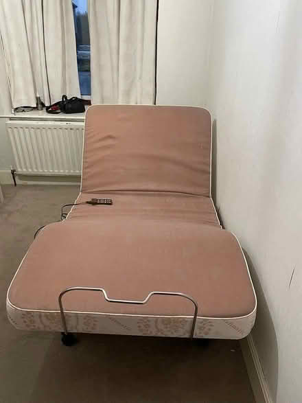 Photo of free Adjustable single bed (no mattress) (Sidcup DA15) #2