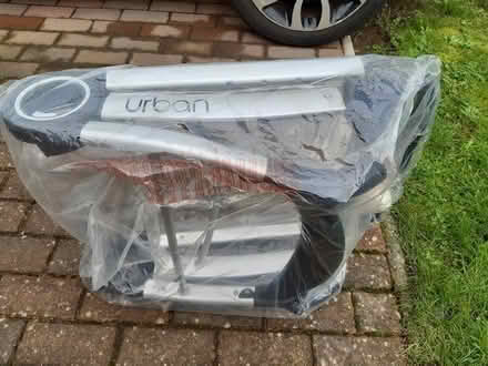 Photo of free Chicco Urban 2in1 Pushchair/Pram (Hanwell) #1