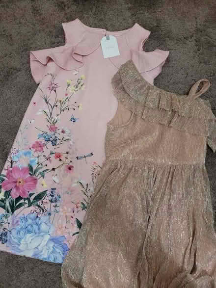 Photo of free Girls clothing - Age 6-7 (Sale M33) #4