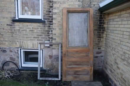 Photo of free antique wooden door (downtown Kitchener) #1