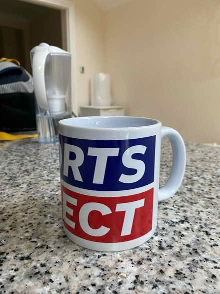Photo of free XL Sports Direct mug (SW18) #1