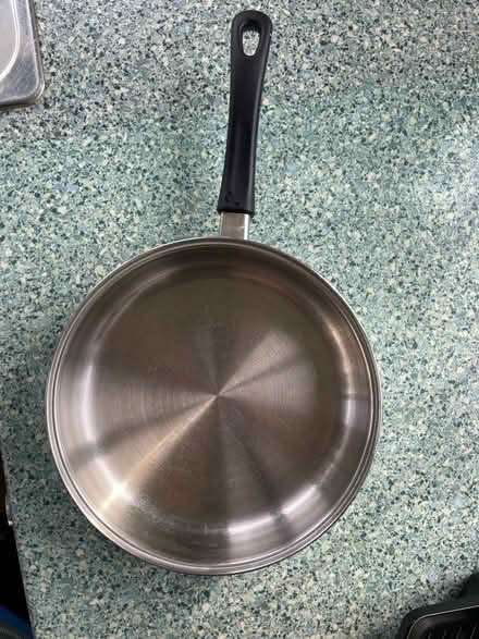 Photo of free Frying, pan, no lid (Maldon CM9) #2