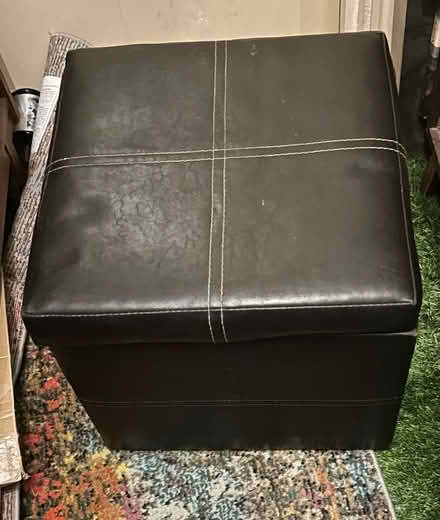 Photo of free Stool storage (Finsbury Park N4) #2