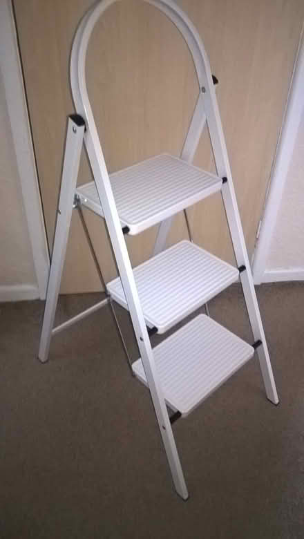 Photo of free 3 step stool (Clayton West HD8) #1