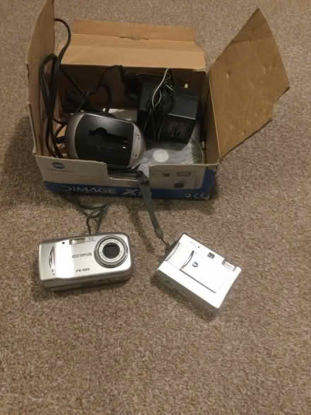 Photo of free Old digital cameras (Rhayader LD6) #1