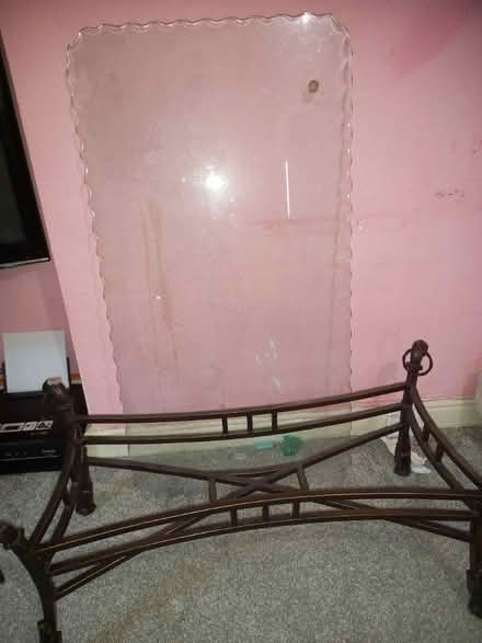 Photo of free Glass table (DE1) #1