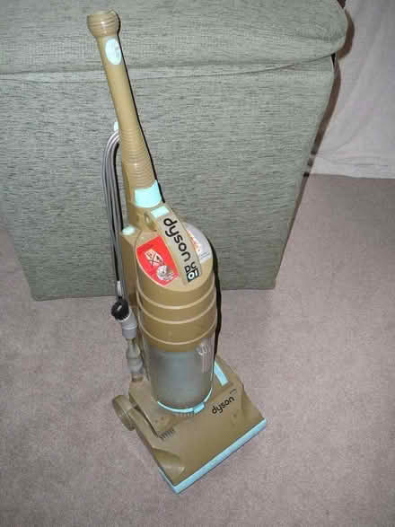 Photo of free a DC01 dyson vacuum cleaner for spares (not working) (Great Moor SK7) #1