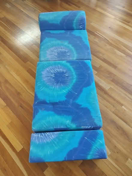 Photo of free Kiddie futon 1990s that folds up ((south) Central Park - Denver) #1
