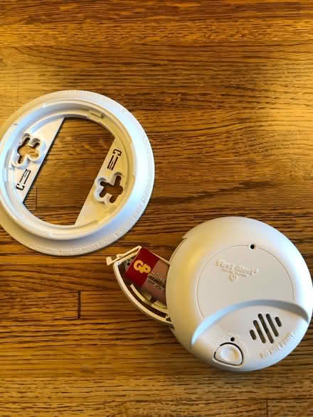 Photo of free Smoke detector - lightly used (Four Seasons) #2