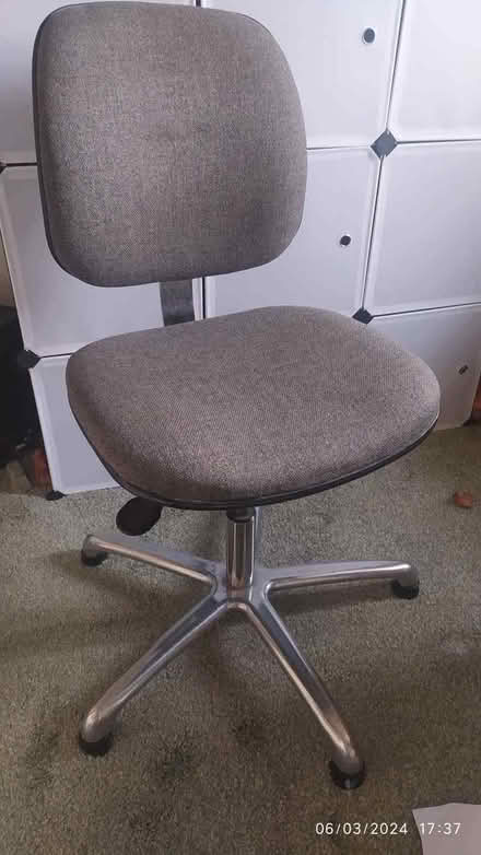 Photo of free office chair (Ormskirk L39) #1