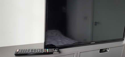 Photo of free Tv Hitachi 32in smart (Dudley) #1