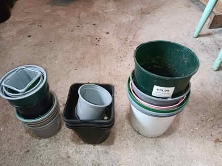 Photo of free Plastic plant pots (AB39) #1