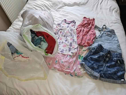 Photo of free Bag of girl's 3-4 clothes (Reading RG1) #1